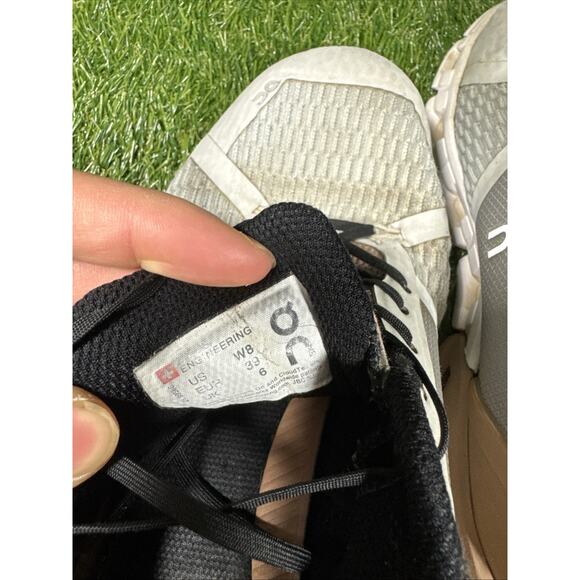 On Cloud Cloudflyer Running Shoes Womens 8 Sneakers Glacier Rosebrown 21.9956 - Picture 10 of 10